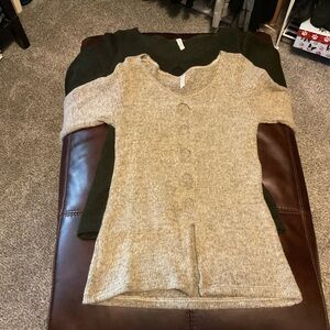 Women's Beige Scoop Neck Sweater